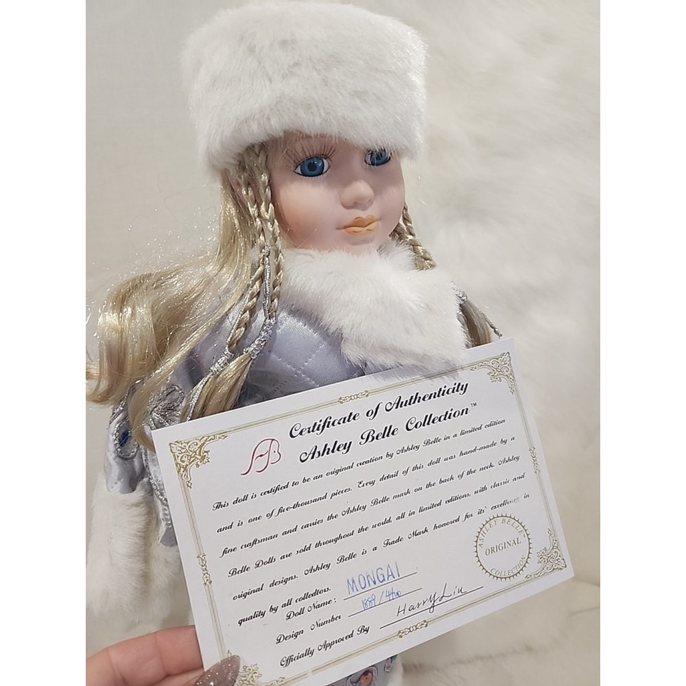 Ashley Belle Porcelain Doll 20", The Winter Princess, 1989
